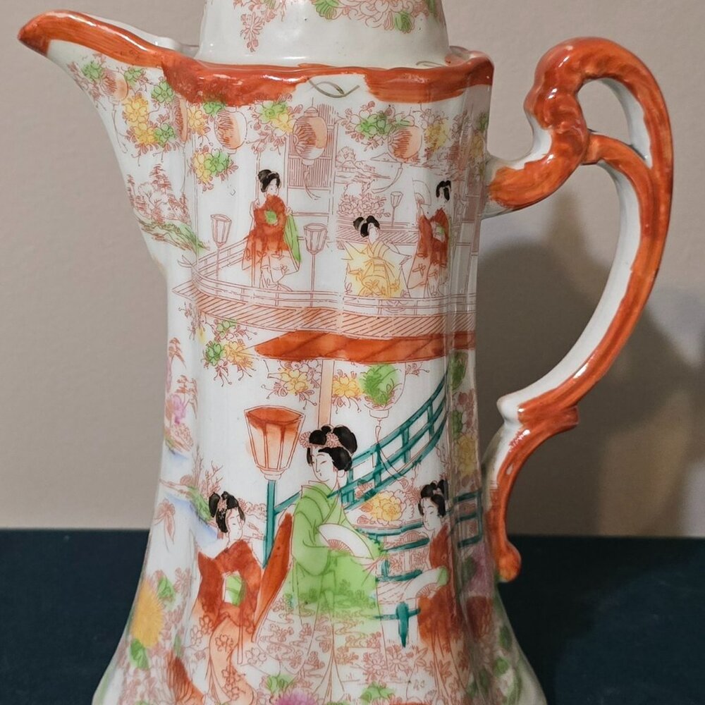 Vintage Japanese Geisa Girl Hand Painted Porcelain Chocolate Pot with Lid